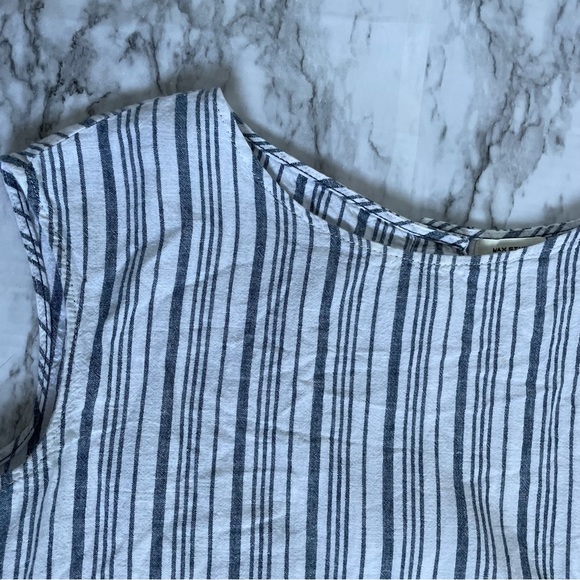 Max Studio | blue white striped cotton linen blend sleeveless top Size large - Picture 2 of 8